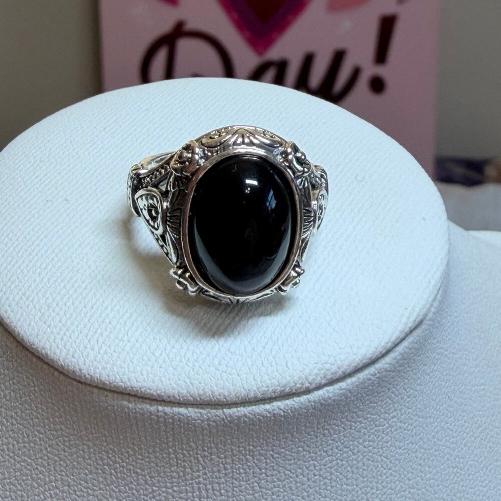 Oval Black Stone Ring Silver Tone Metal